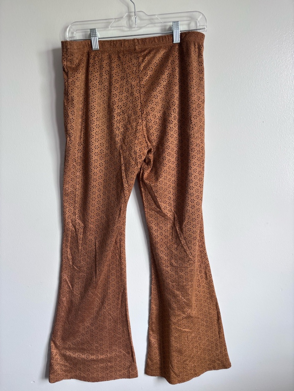 NWT En Crème Brown Eyelet Flared Pants size Large - Picture 4 of 9